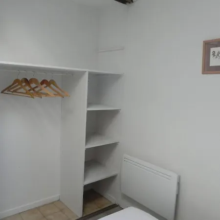 Del Re 1 Dans Résidence Avec Piscine